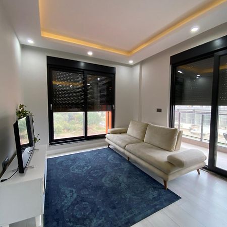 Tunc Suite Luxury House Aksu  Bagian luar foto